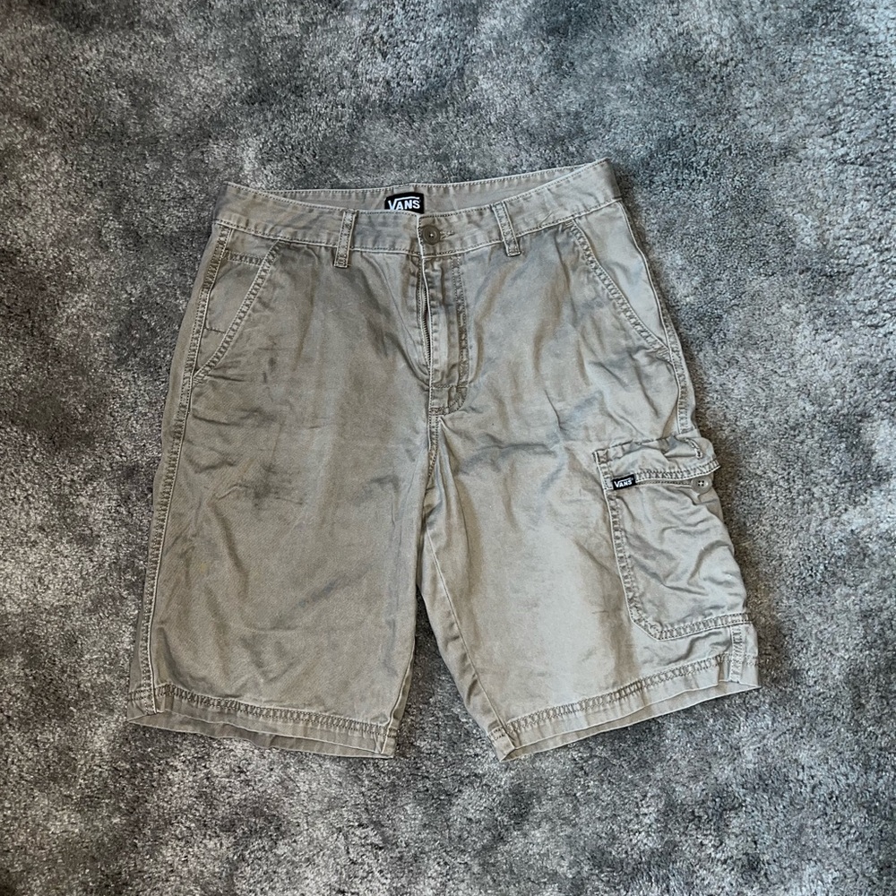 VANS mens cargo shorts
